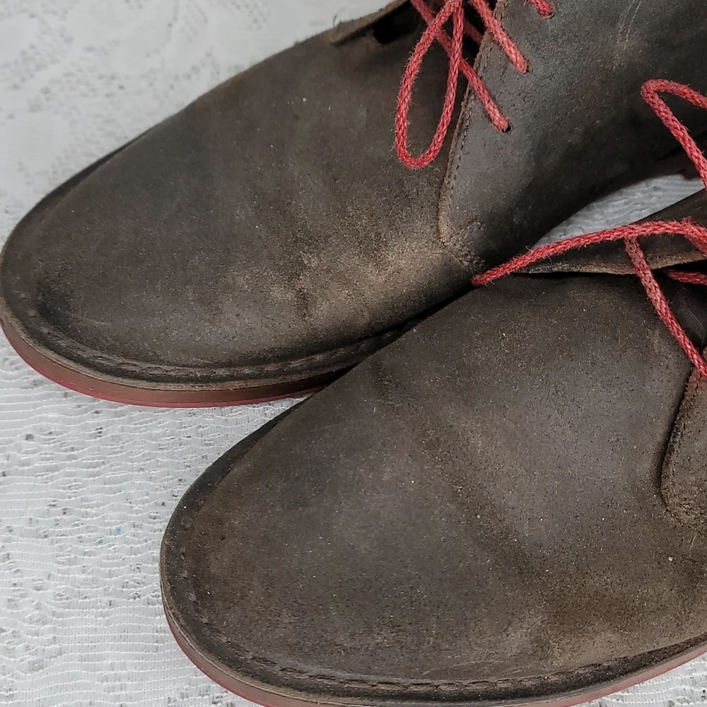 Cole Haan Paul Brown brown distressed suede Chukka lace up ankle boots sz 9.5